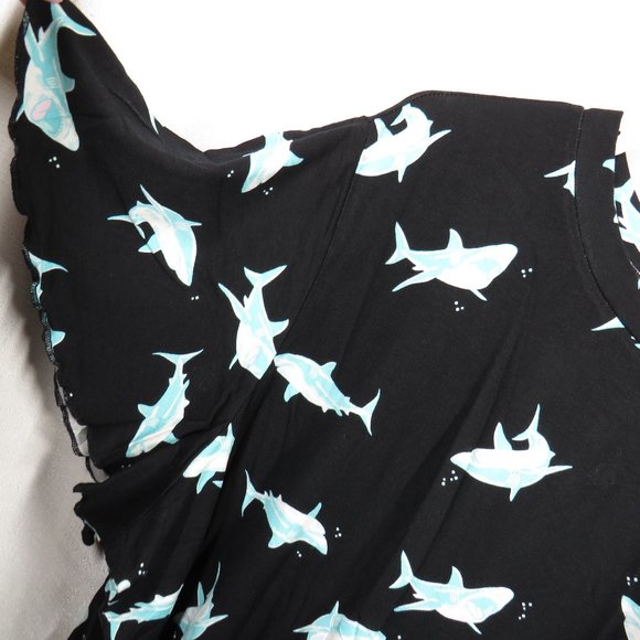 Torrid Sleep Plus Size 2X Black Shark Print Flutter Sleeve T-Shirt - Picture 4 of 6